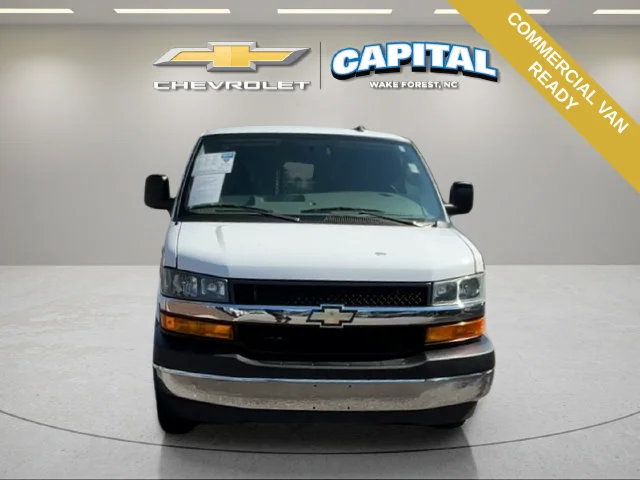 Used 2022 SUMMIT WHITE Chevrolet RWD 3500 Extended Wheelbase WT image 11