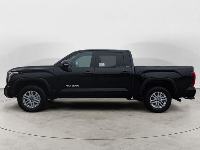 New 2026 Midnight Black Metallic Toyota SR5 image 8