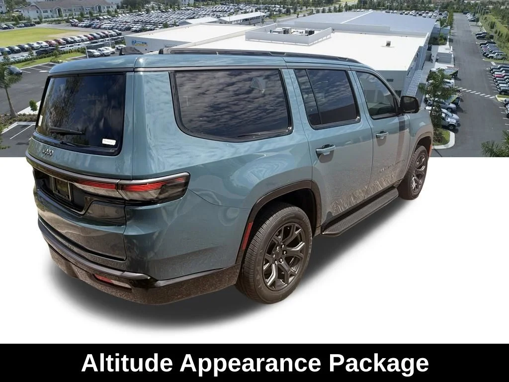 New 2026 Steel Blue Exterior Paint Jeep Limited Altitude image 4