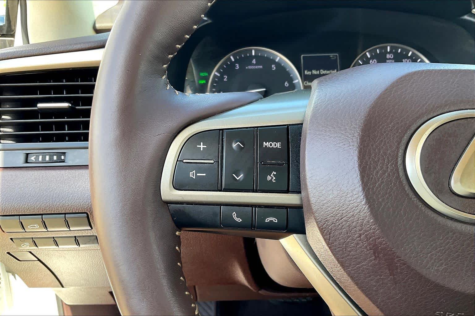 Used 2016 Eminent White Pearl Lexus  image 21