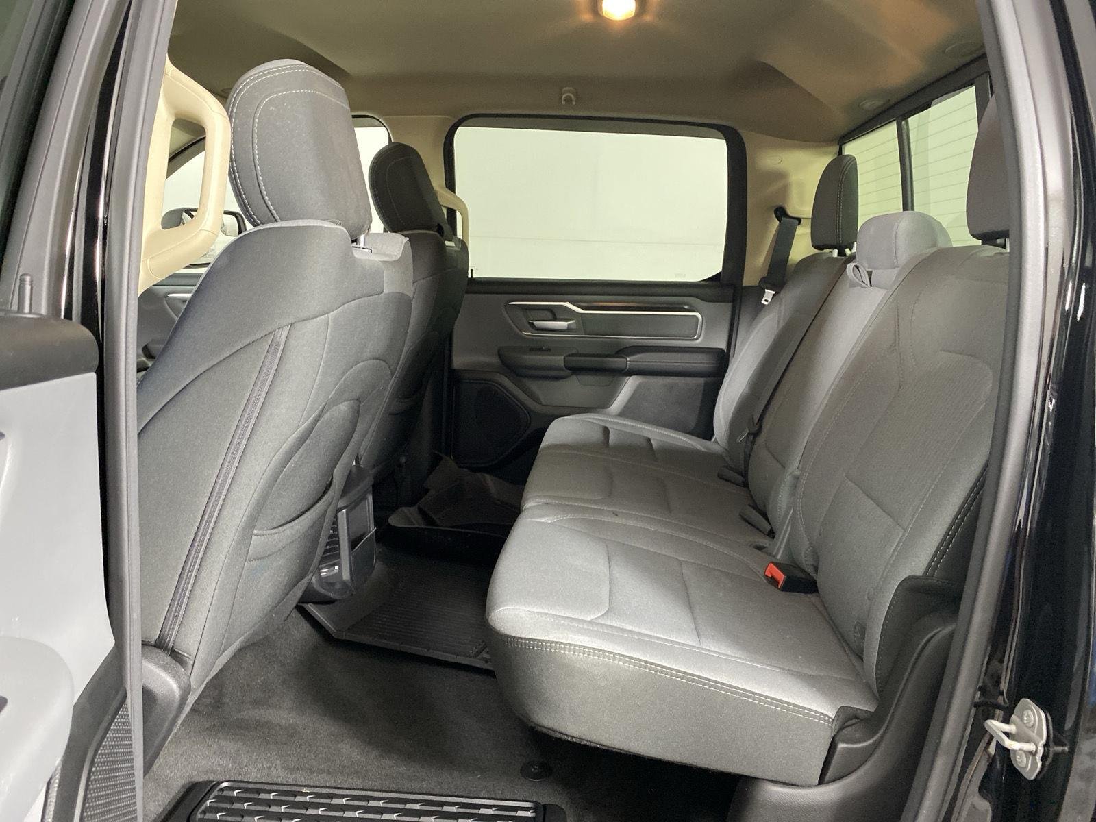 Used 2019 Diamond Black Crystal Pearlcoat Ram Big Horn/Lone Star image 9