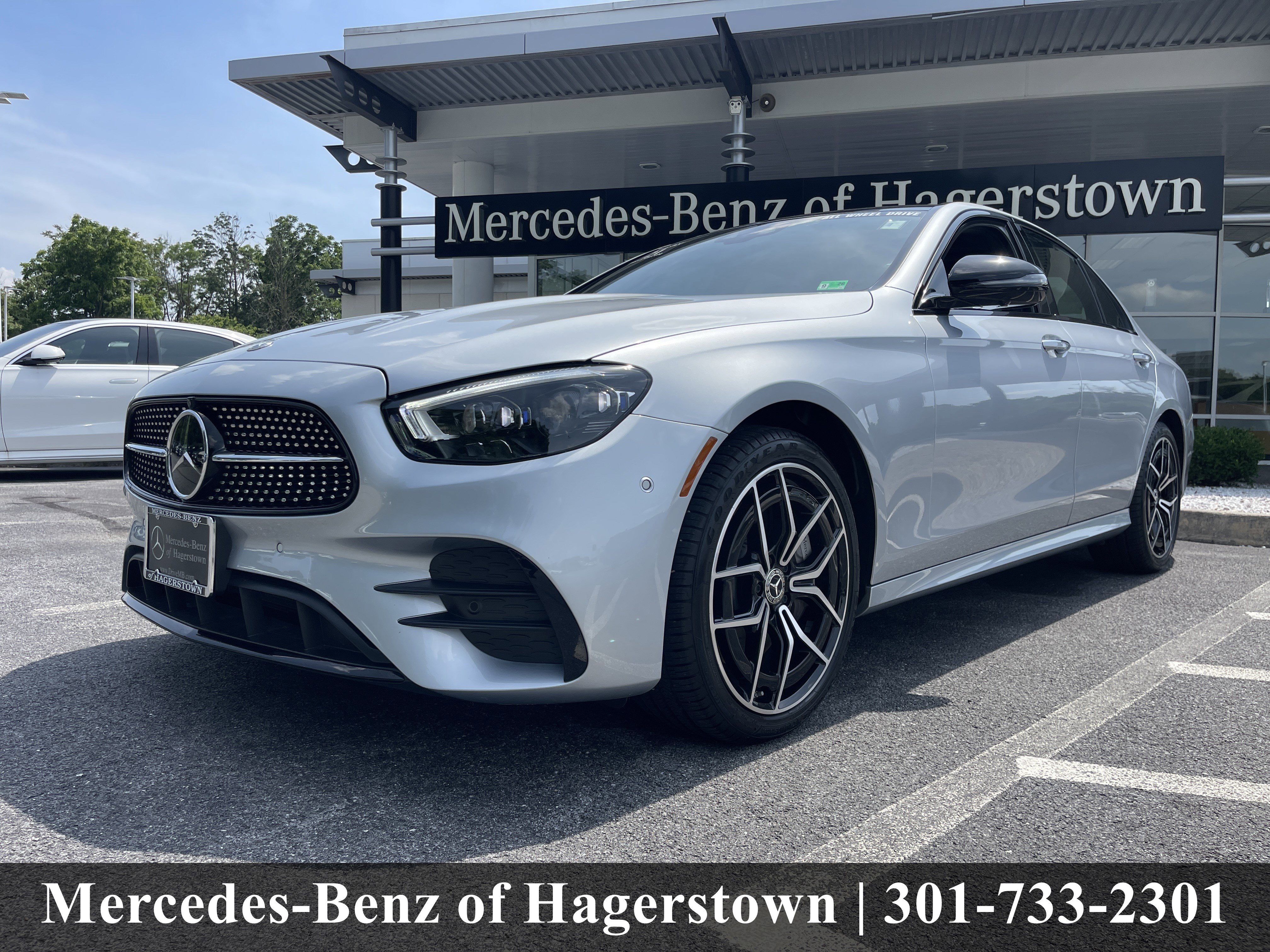 Certified Used 2021 Cirrus Silver Metallic Mercedes-Benz E 350 4MATIC® Sedan image 3
