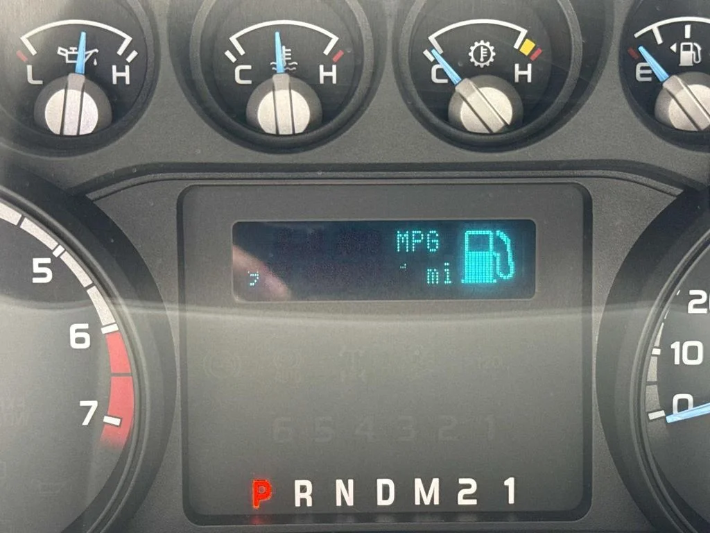 Used 2016 White Ford XL image 38