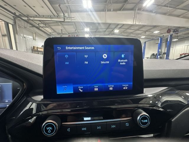 Certified Used 2025 Gray Ford ST-Line image 16