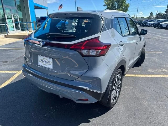 2021 Nissan Kicks SV - Photo 3