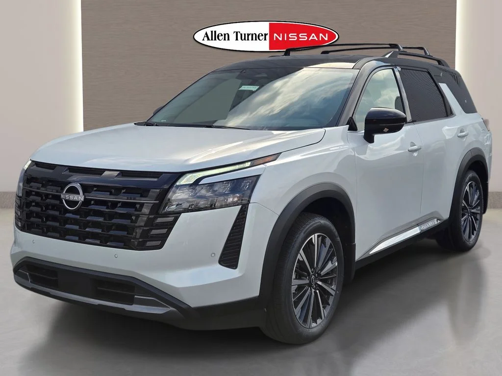 New 2026 Everest White Pearl TriCoat / Super Black Two-tone Nissan Platinum image 4
