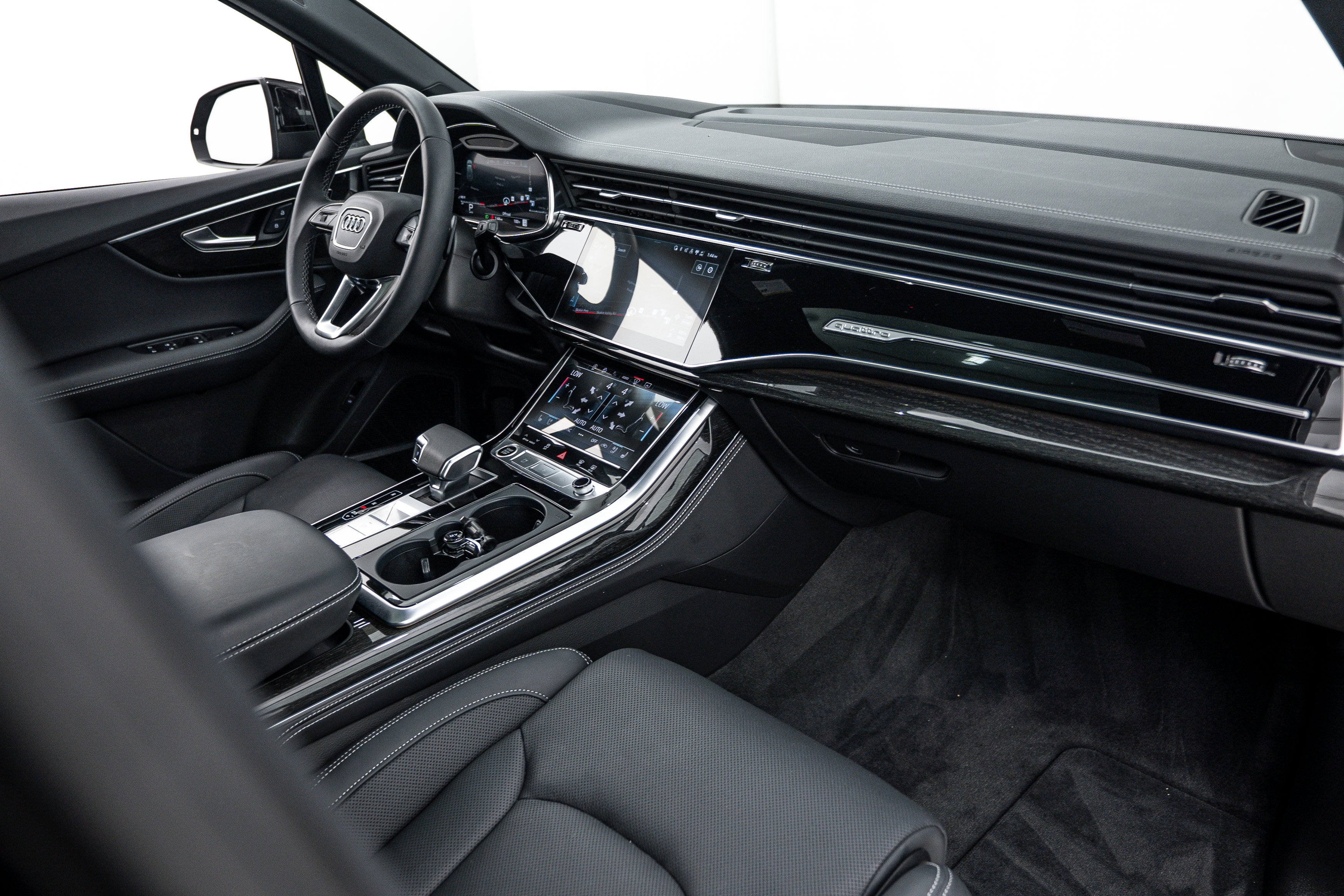 Certified Used 2025 Mythos Black Metallic Audi Prestige image 12