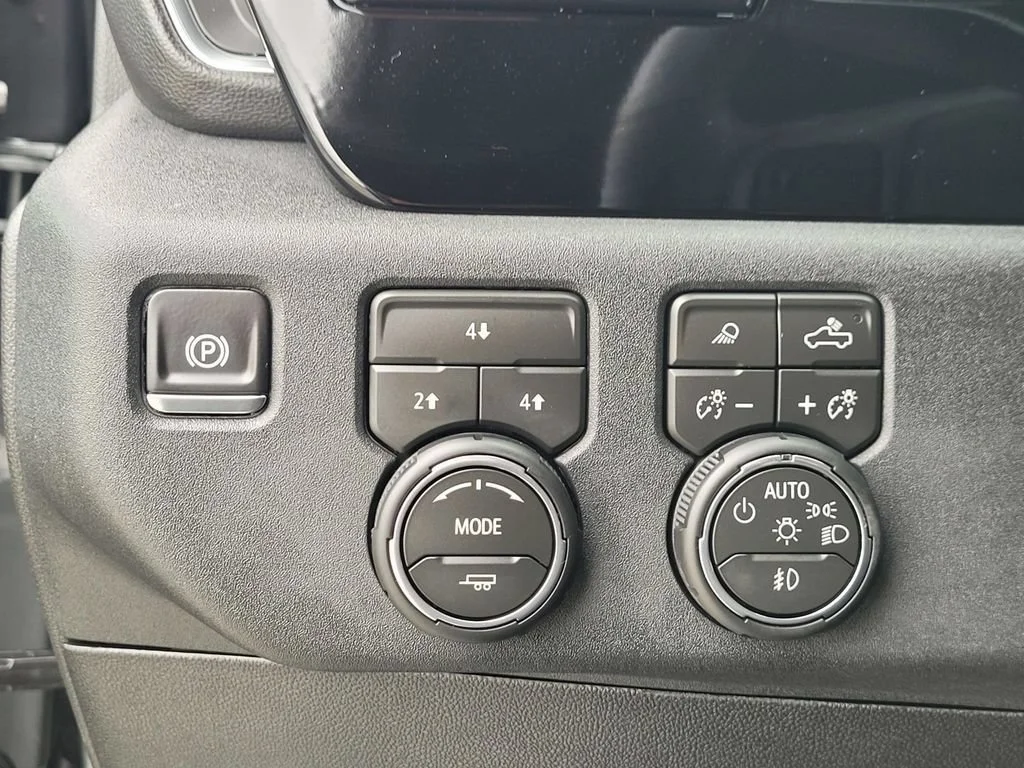 2026 Chevrolet Silverado 3500 HD LT - Photo 23