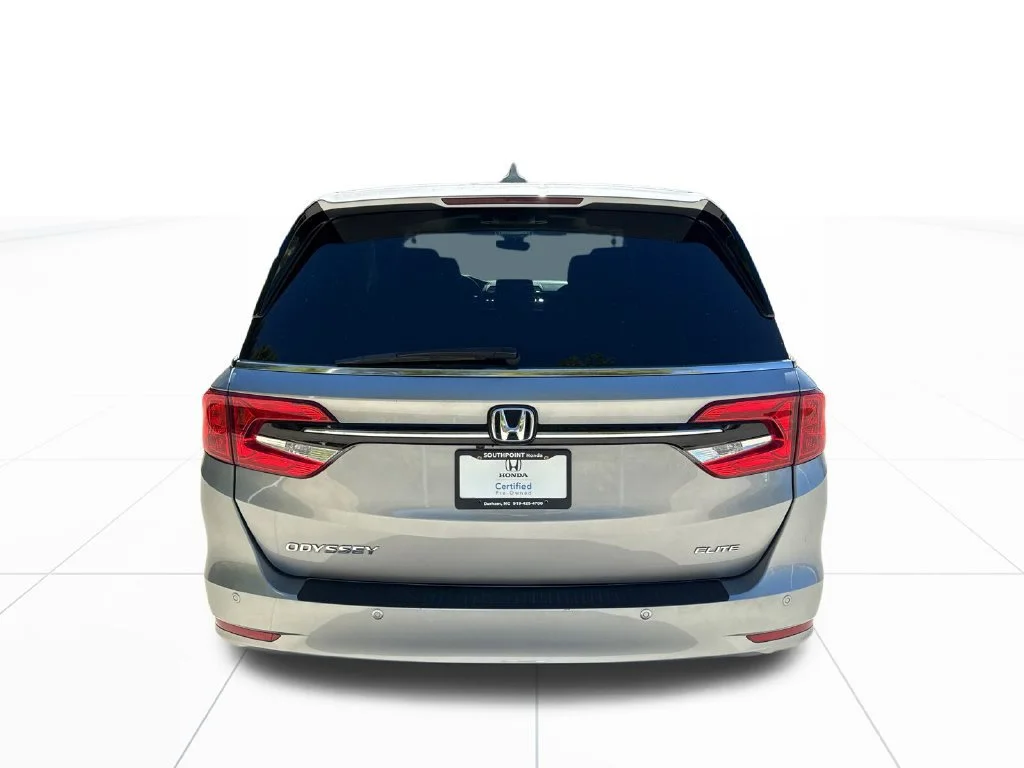 Certified Used 2022 Lunar Silver Metallic Honda ELITE image 43