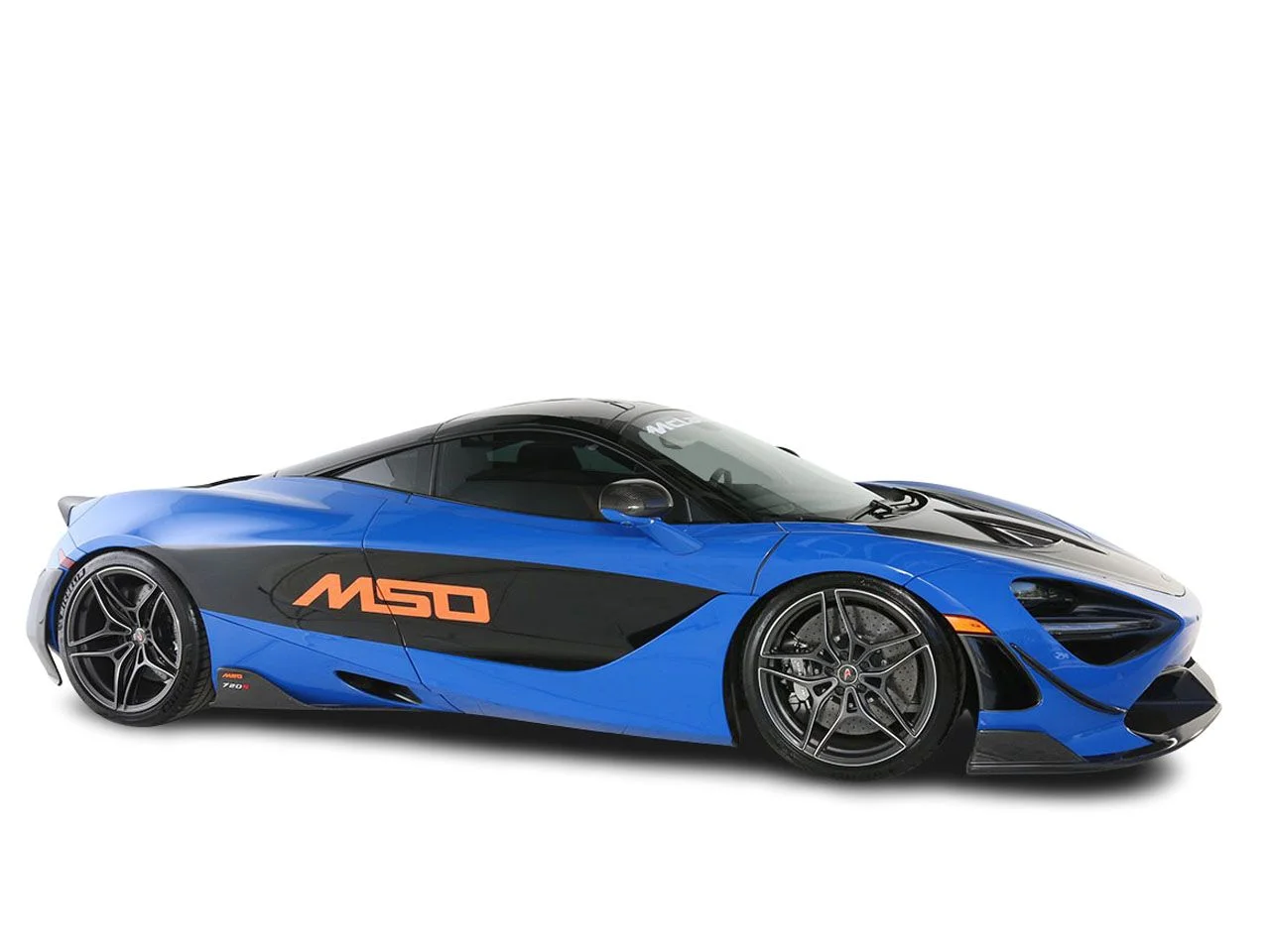 Used 2018 Blue McLaren Performance image 13