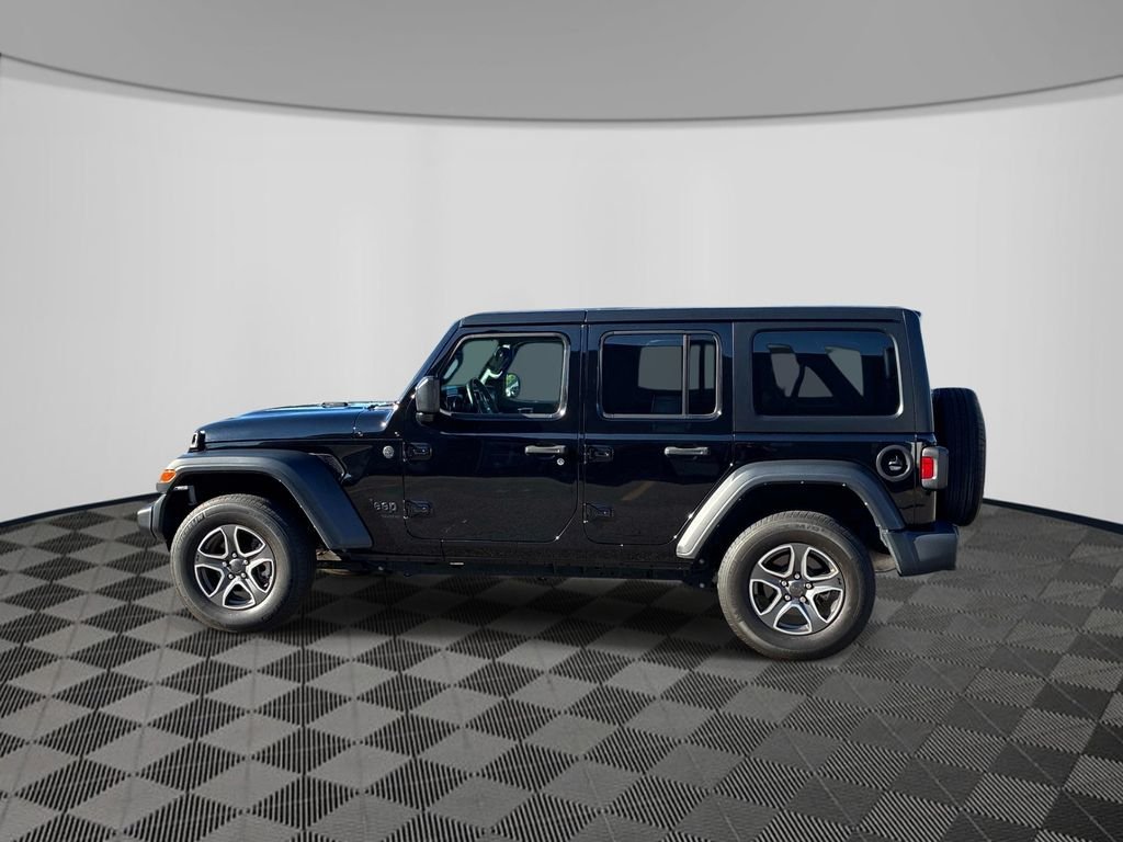 Used 2023 Black Jeep Sport S image 4