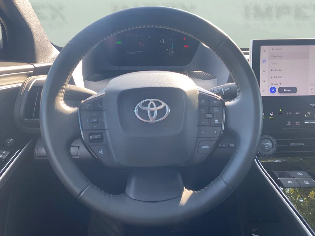 Used 2025 Silver Toyota XLE image 14