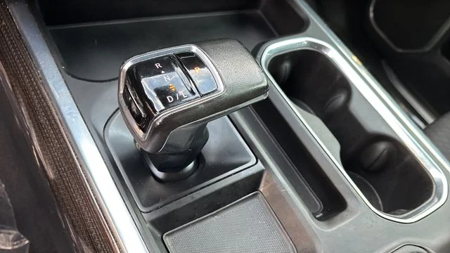 Used 2022 Gray Chevrolet RST image 29