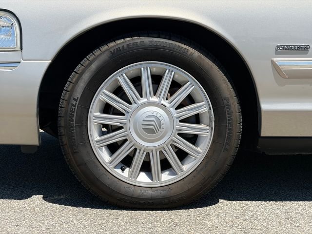 Used 2009 Smokestone Clearcoat Metallic Mercury LS image 7