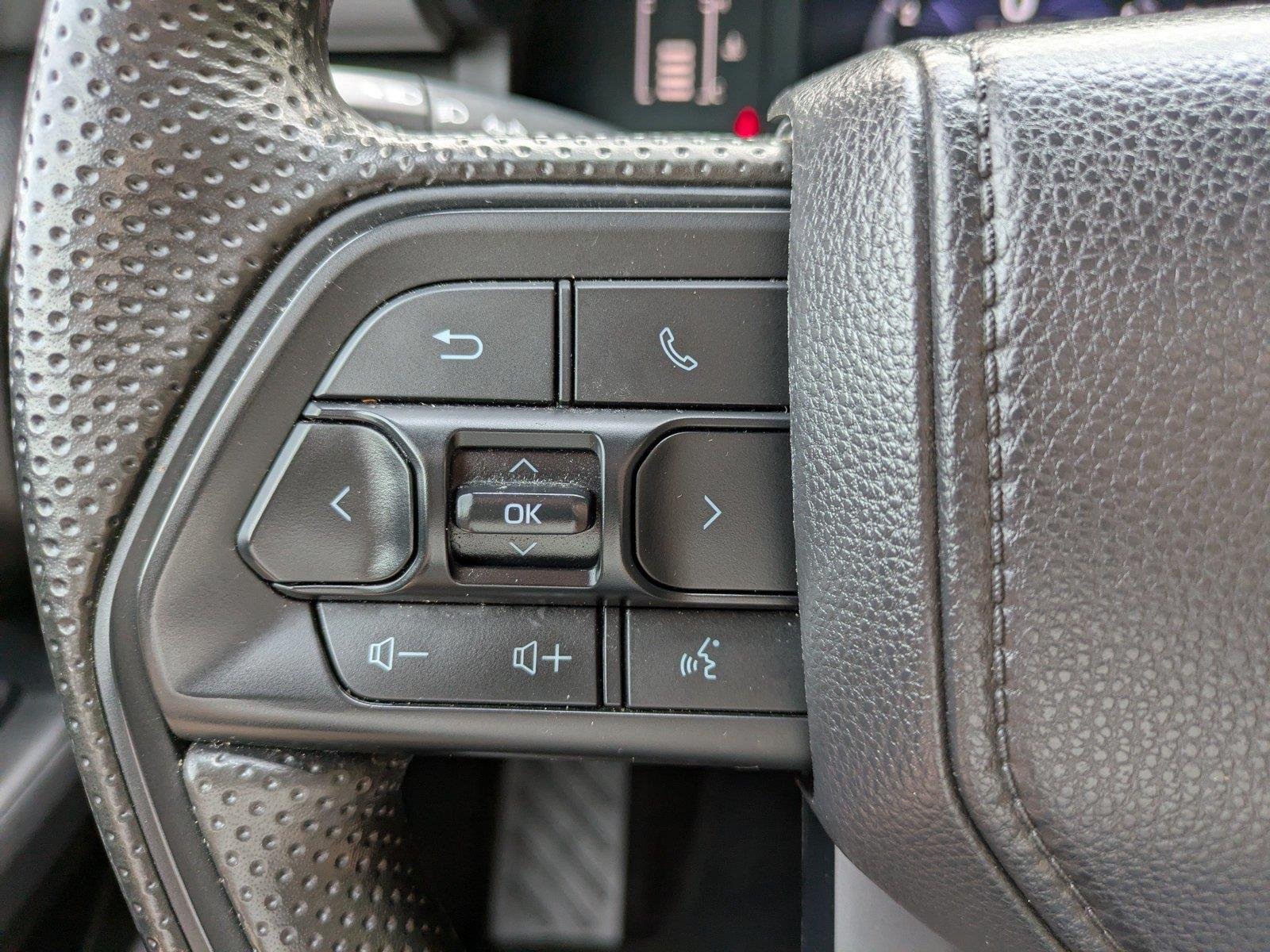 Used 2026 Ice Cap Toyota SR image 22
