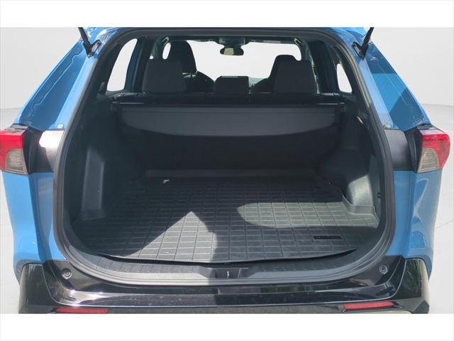 Certified Used 2022 CAVALRY BLUE Toyota  image 11