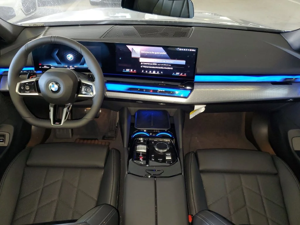 Used 2027 Oxide Grey Metallic BMW 530i image 13