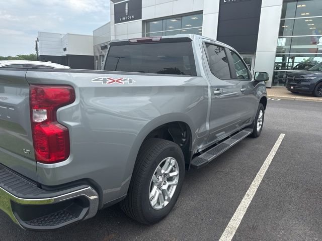 Used 2023 Gray Chevrolet LT image 3
