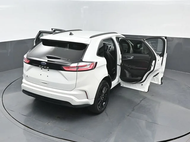 2024 Ford Edge ST-Line - Photo 24