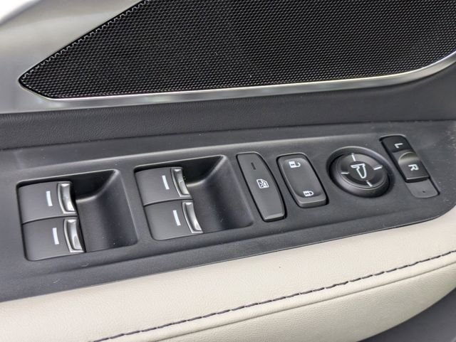 New 2026 Majestic Black Pearl Acura Base image 28