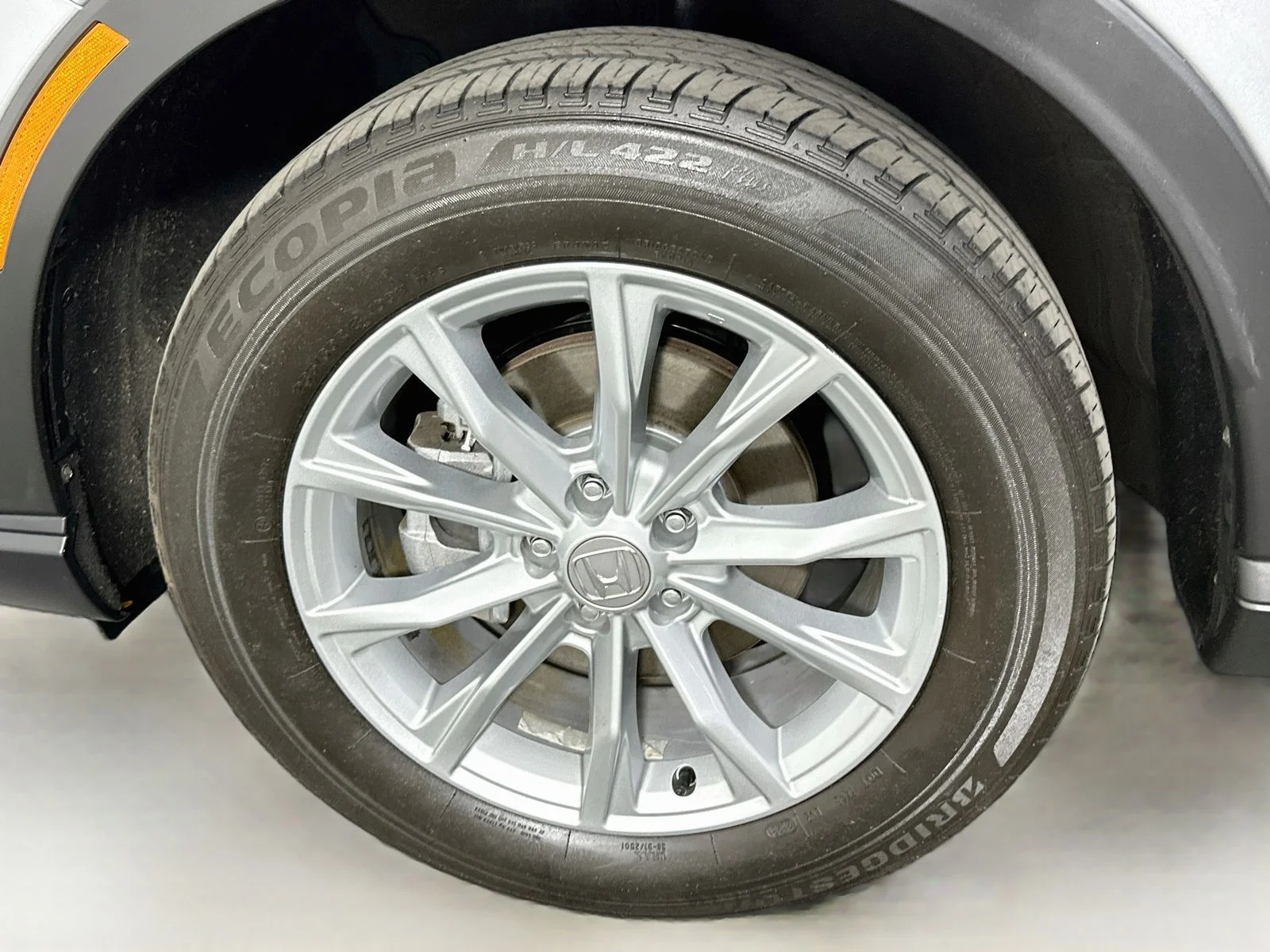 Used 2024 Silver Honda EX image 32