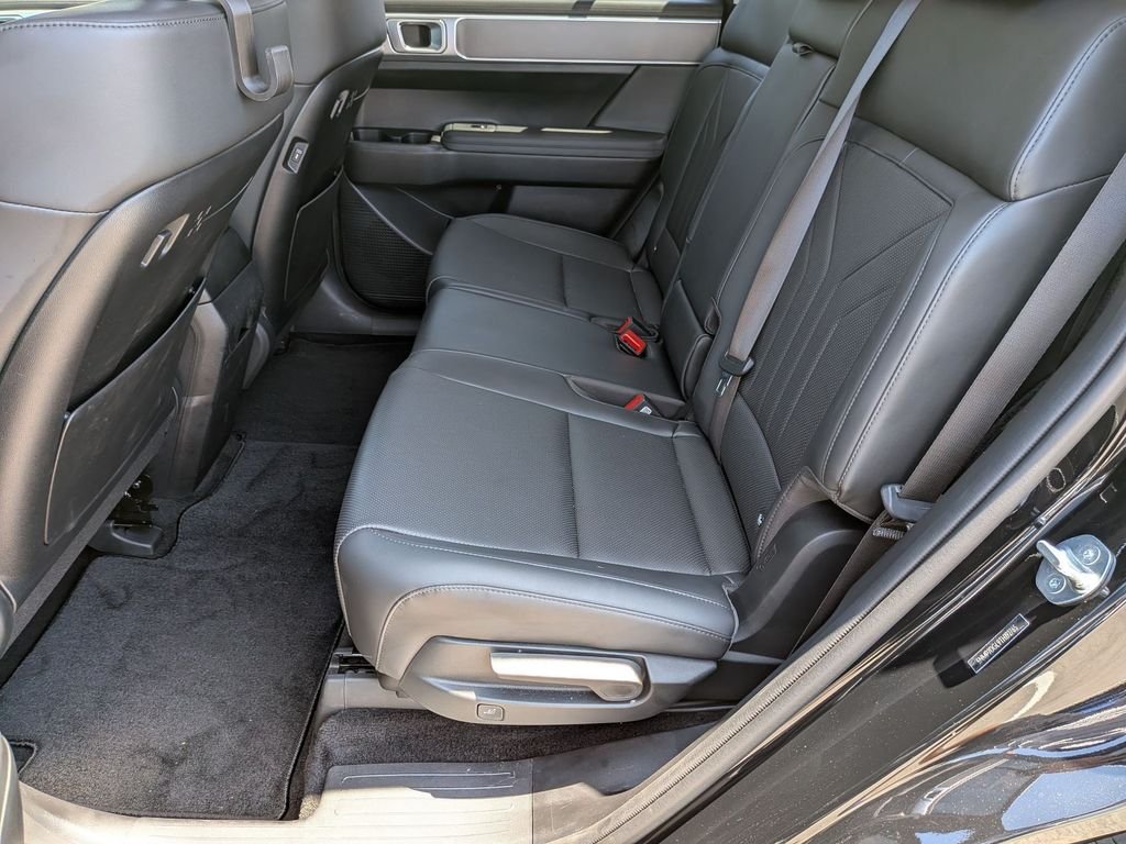 Certified Used 2026 Black Hyundai SEL image 23