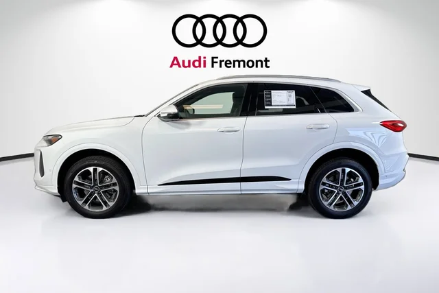 2025 Audi Q5 Premium