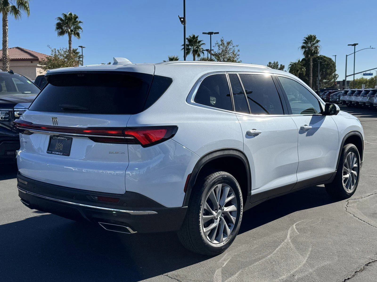 New 2026 Iridescent White Tricoat Buick Preferred image 6