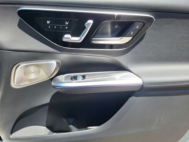 New 2026 Verde Silver Metallic Mercedes-Benz GLC 300 image 16