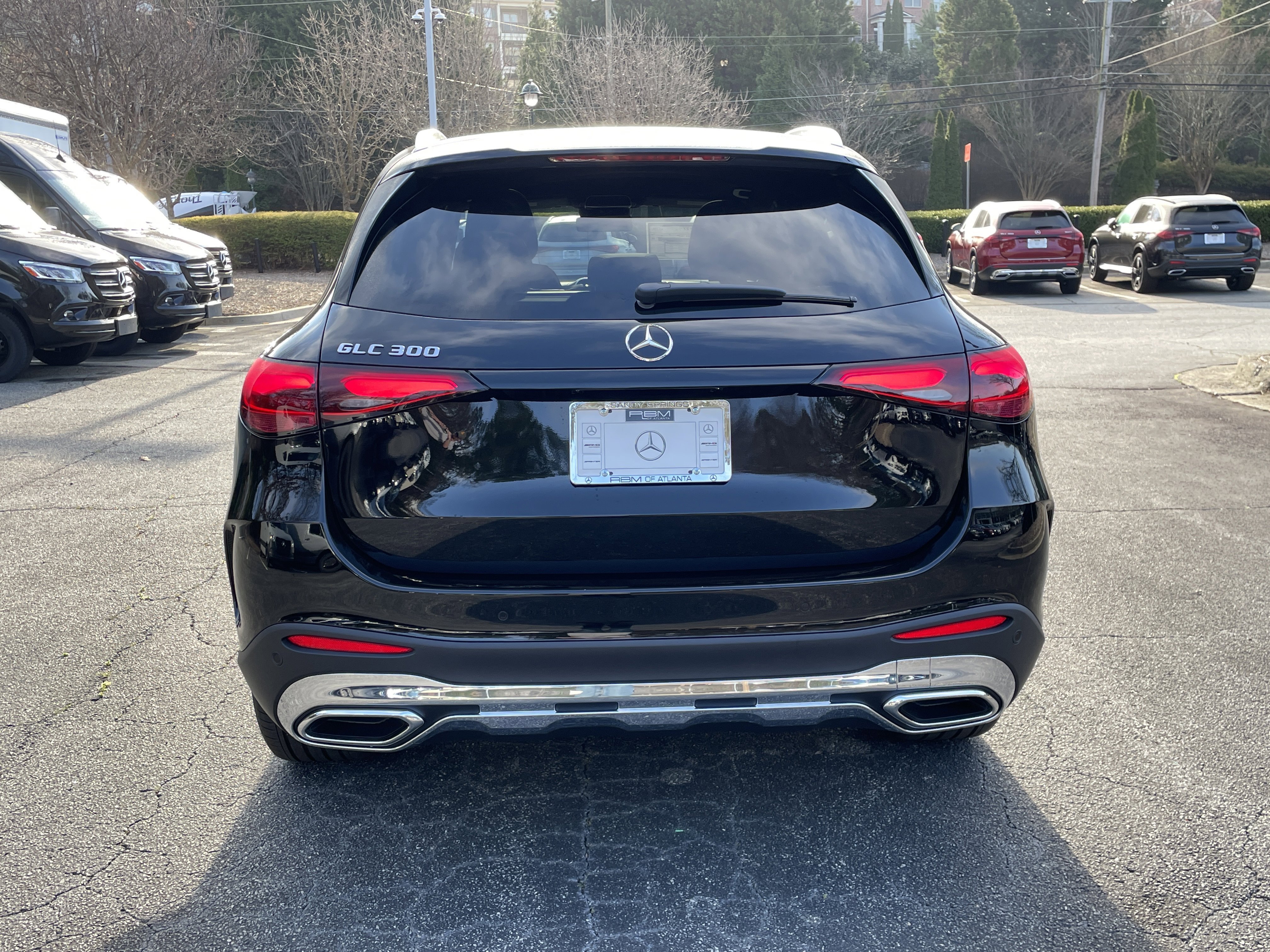 New 2026 Black Mercedes-Benz GLC 300 SUV image 7