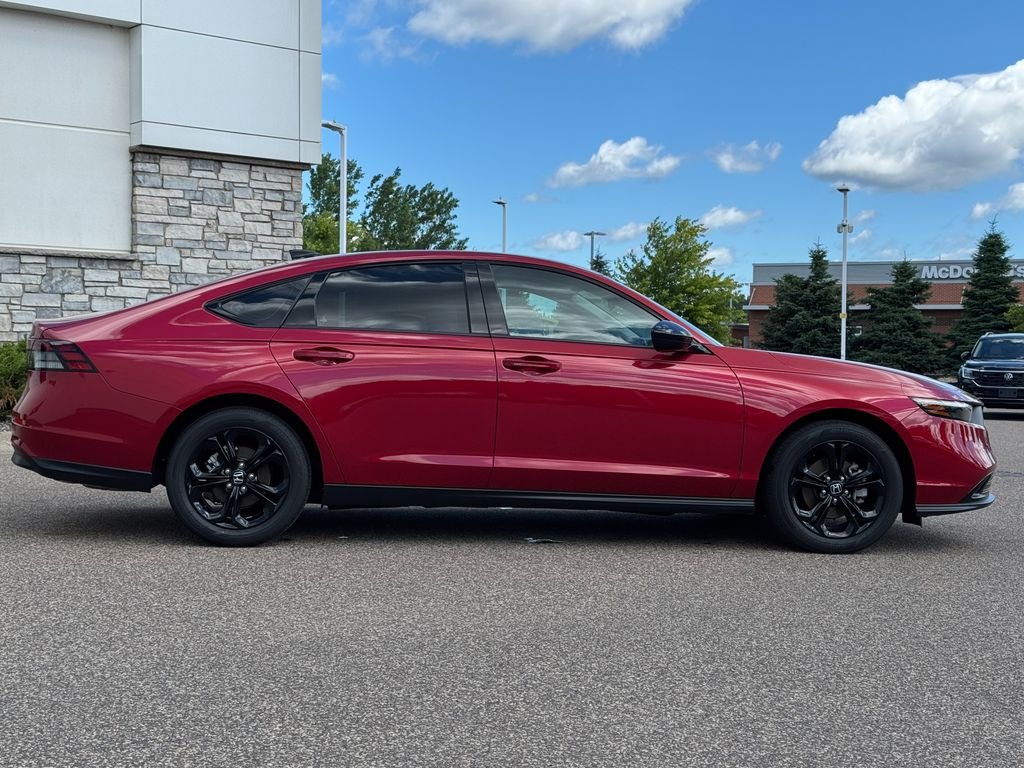 2025 Honda Accord SE - Photo 7