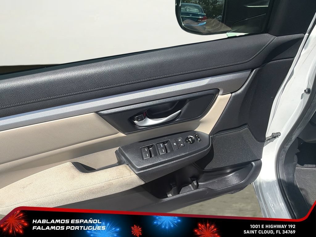 Used 2017 White Honda LX image 11