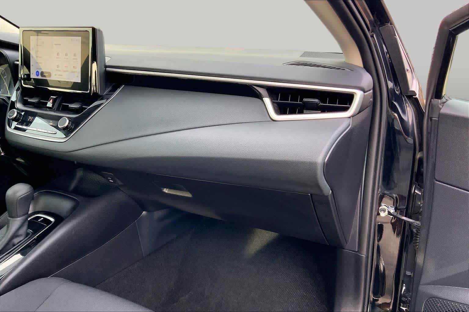Used 2025 Midnight Black Metallic Toyota LE image 19