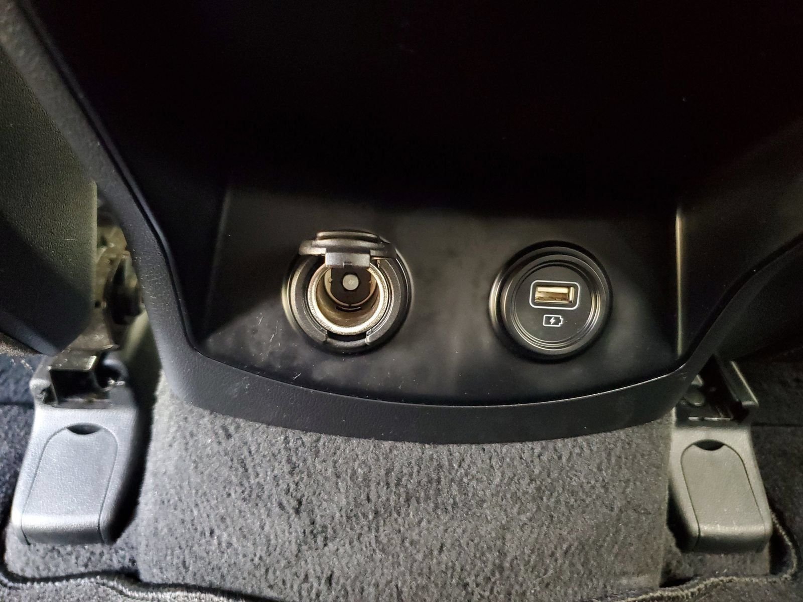 Used 2023 Black Kia LX image 12