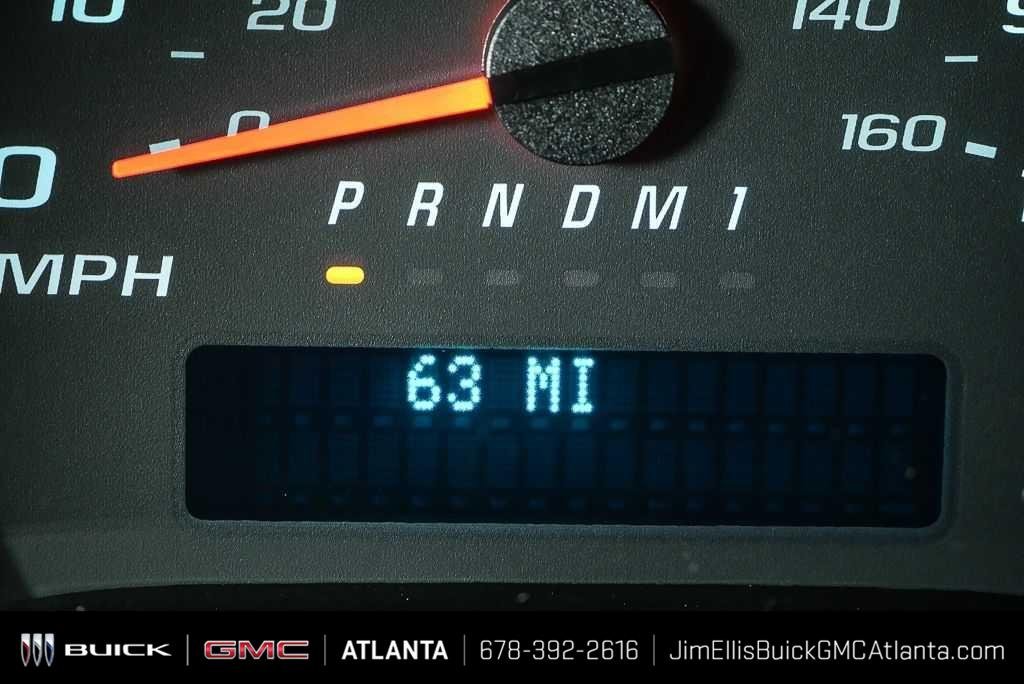 New 2025 Summit White GMC Work Van image 10