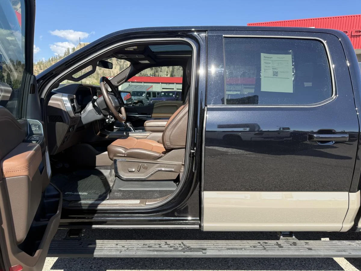 Used 2025 Black Ford King Ranch image 11