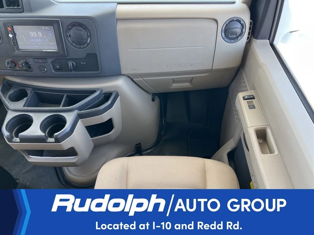 Used 2022 Oxford White Ford Base image 12