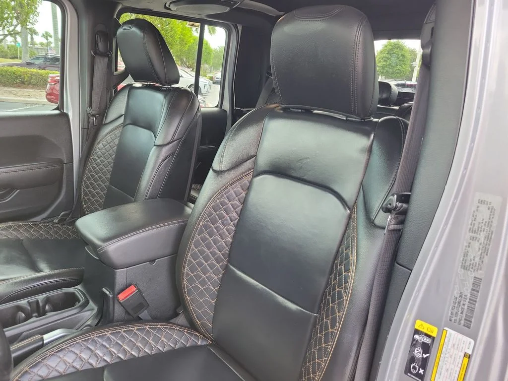 Used 2021 Silver Jeep Overland image 20