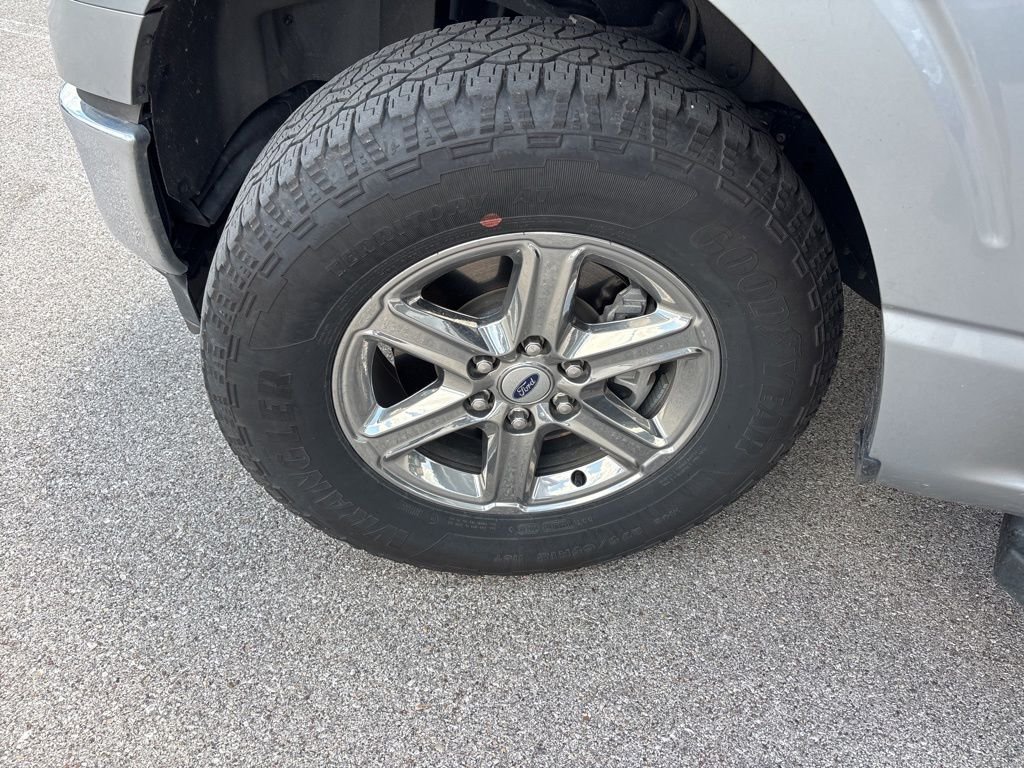 Certified Used 2025 Silver Ford XLT image 43