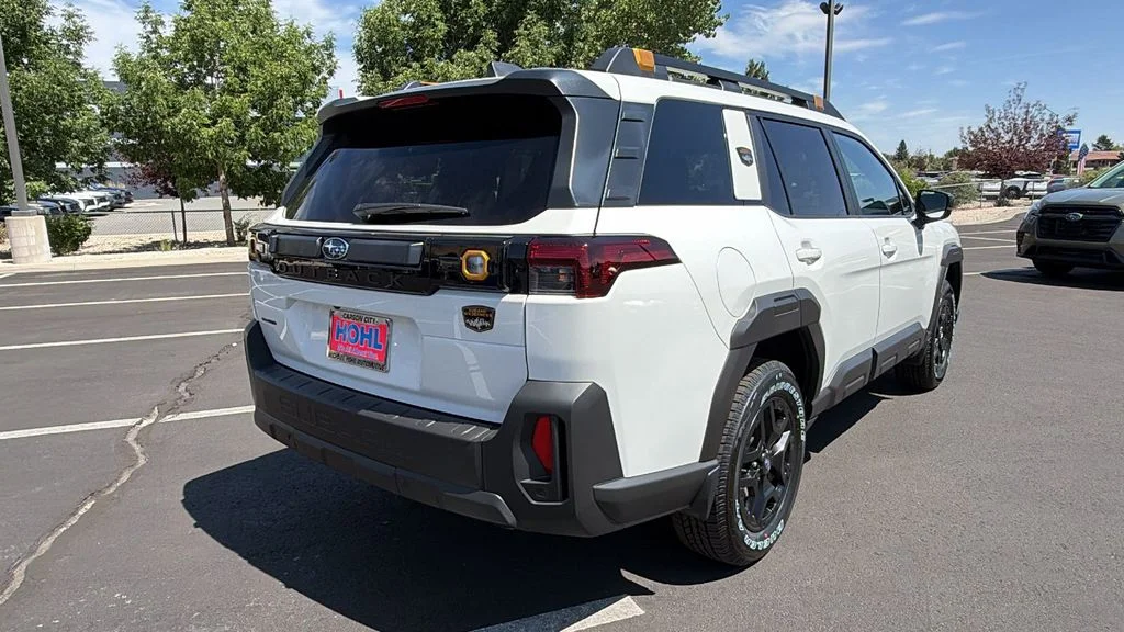 New 2026 CRYSTAL WHITE PEARL Subaru Wilderness image 3