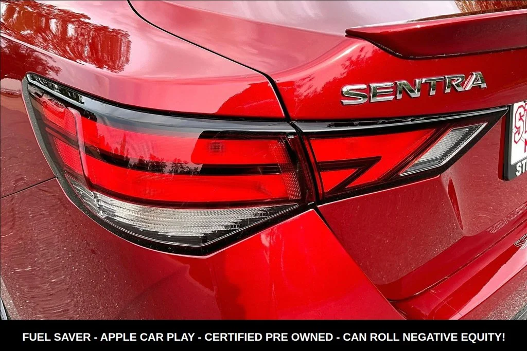Used 2023 Red Nissan SR image 22