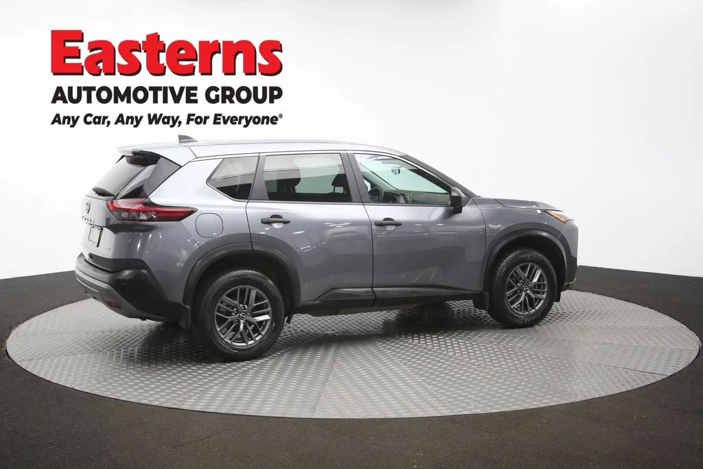 Used 2023 Gray Nissan S image 42