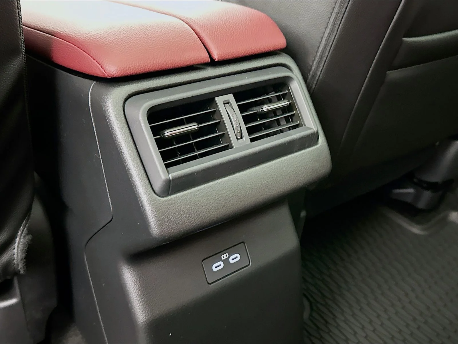 2026 Mazda CX-50 Premium - Photo 27