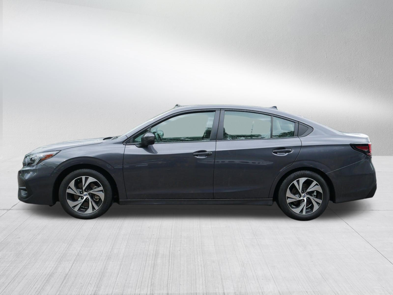 Used 2024 Magnetite Gray Metallic Subaru Premium image 4