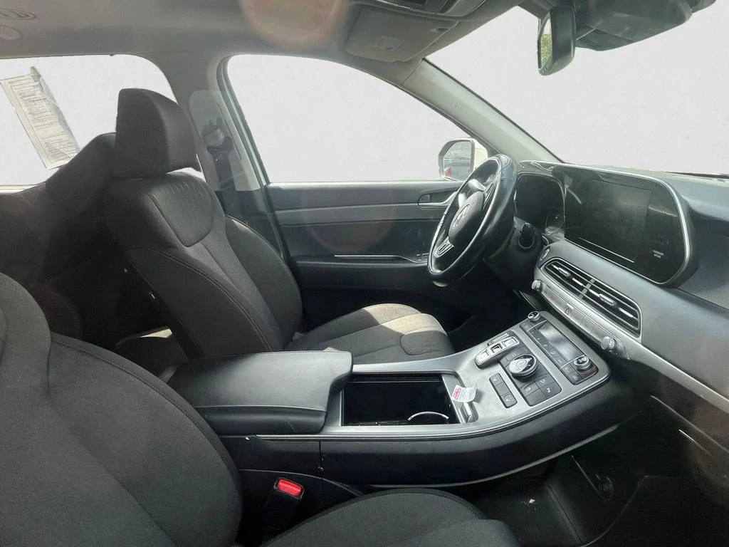 Used 2021 White Hyundai SEL image 10
