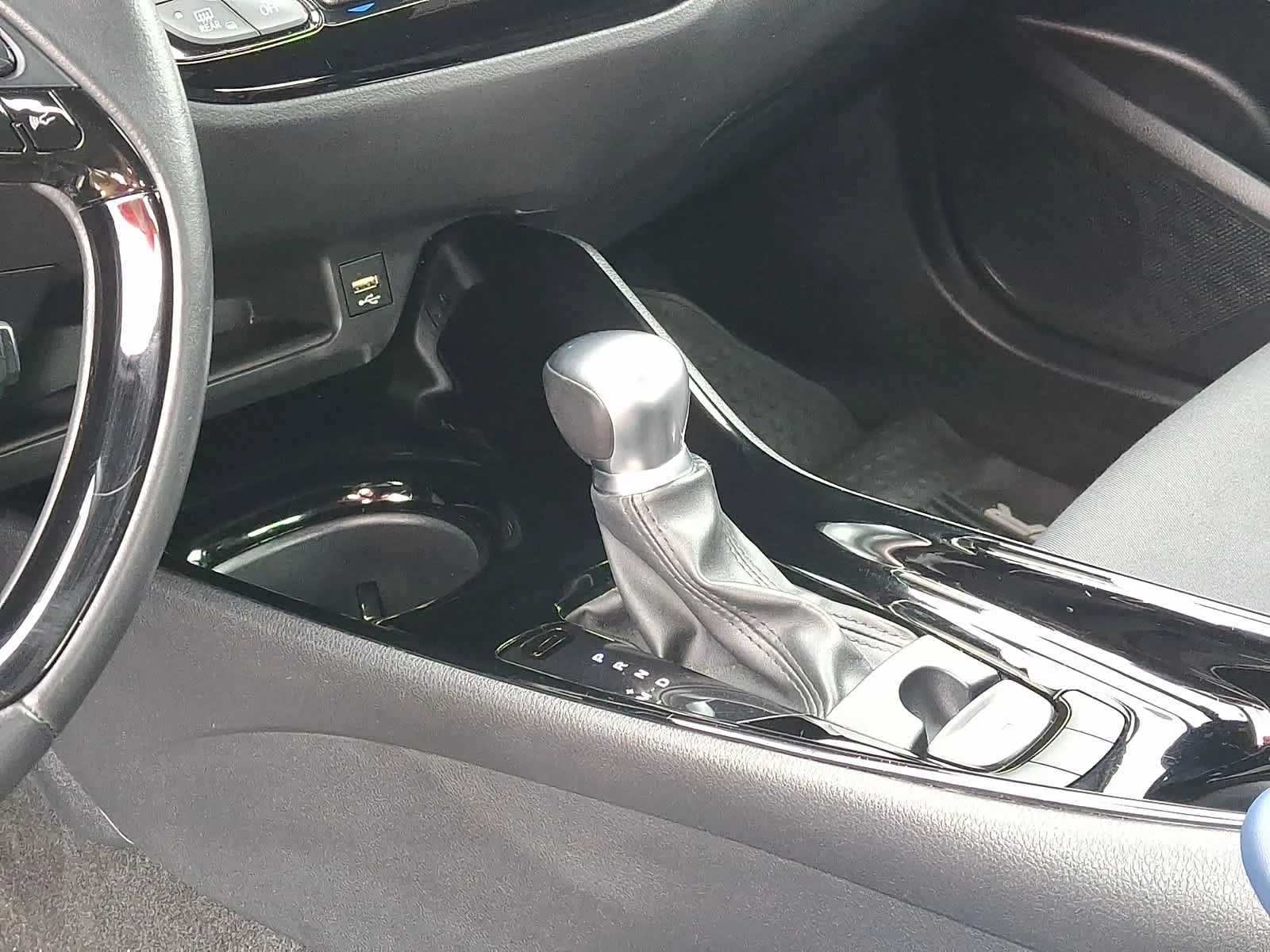 Certified Used 2020 Black Sand Pearl Toyota XLE image 16