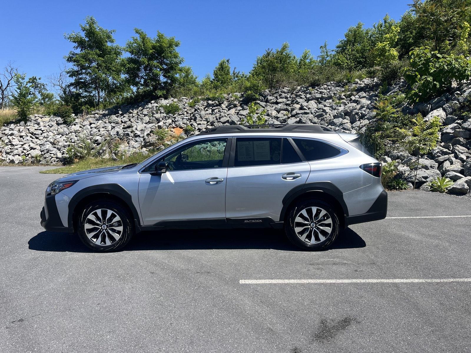 Certified Used 2025 Ice Silver Metallic Subaru Limited image 5