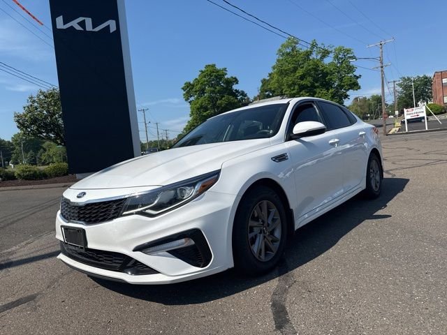 2019 Kia Optima LX AT's photo