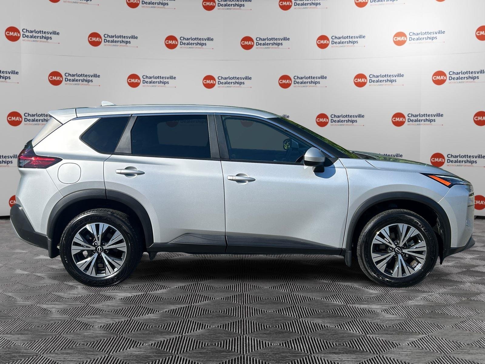 Used 2023 Brilliant Silver Metallic Nissan SV image 6