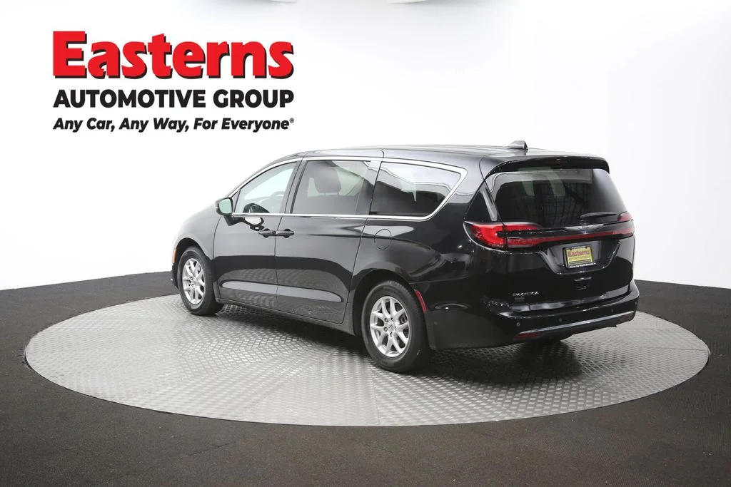 Used 2023 Black Chrysler Touring L image 66